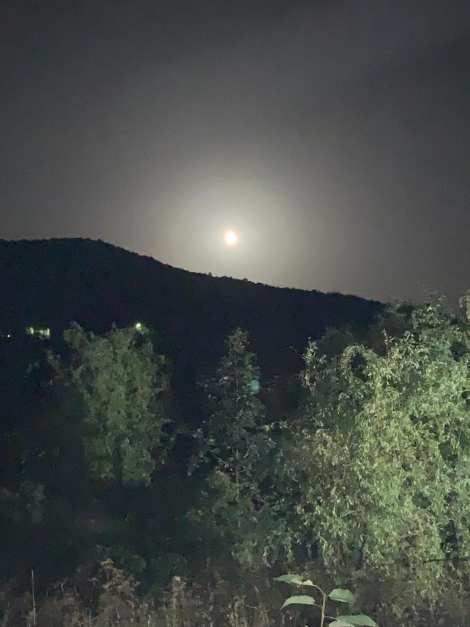 הוילה וארצי Qua Da Noi מראה חיצוני תמונה